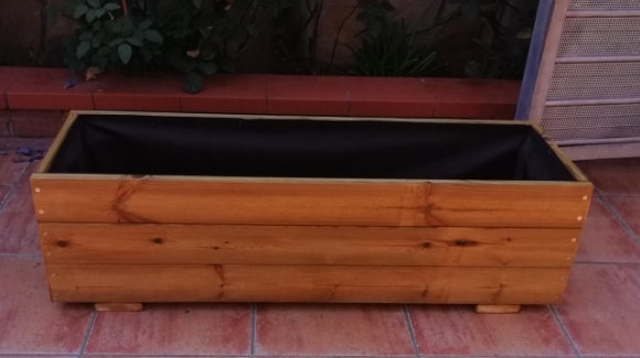 JARDINERA PINO 80 L